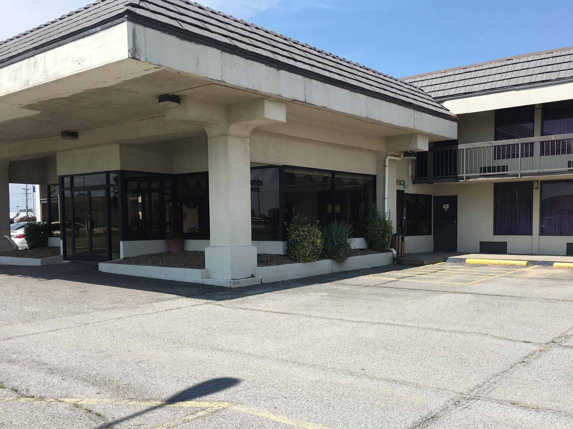 Sikeston Inn Екстериор снимка